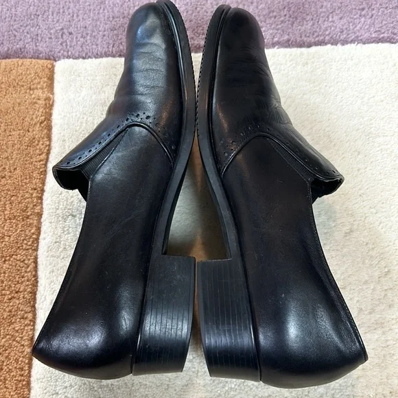Munro Black Slip On Heeled Loafers 8.5 - Picture 12 of 17